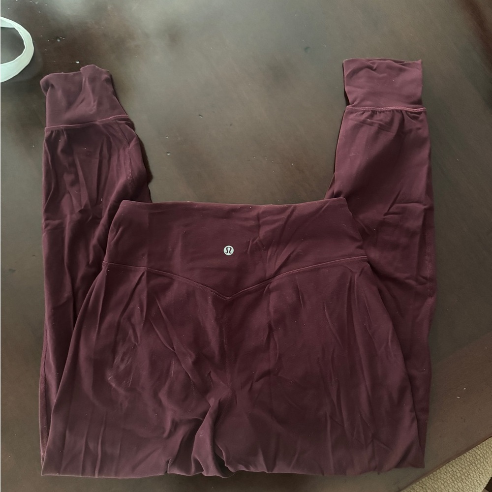Lululemon maroon high rise align joggers size 6 25”